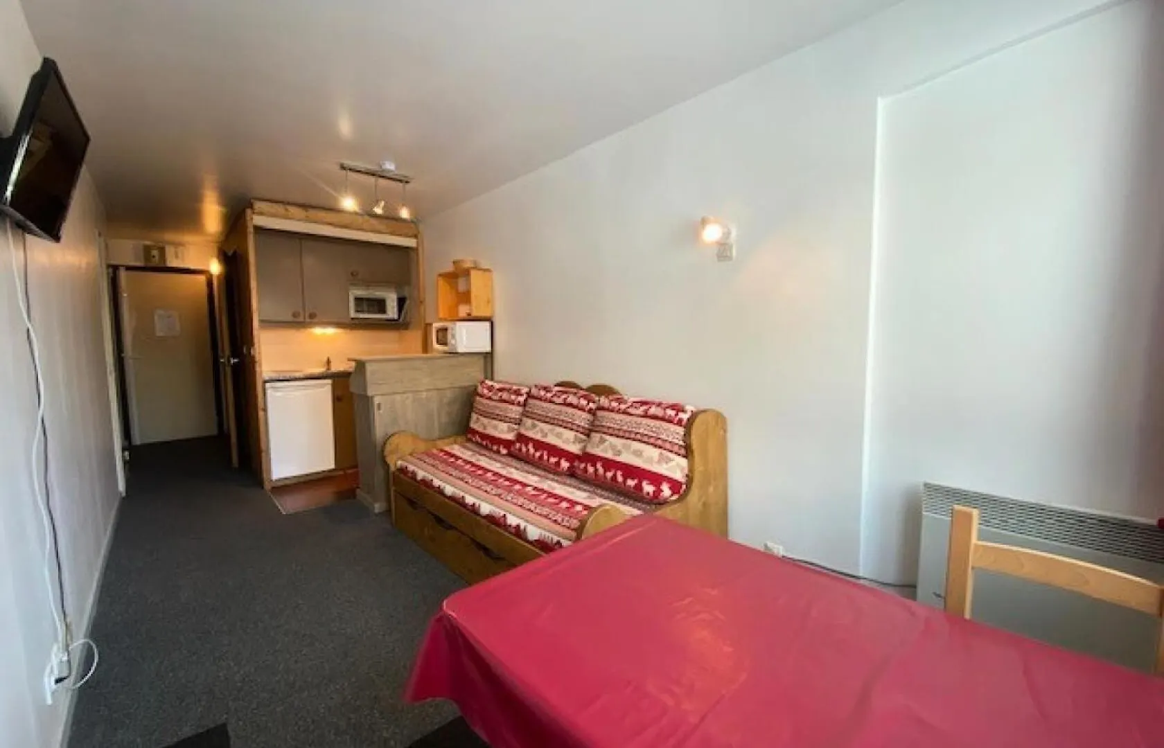 Appartement Residence Arcelle - Val Thorens Location: Studio Au Coeur De La Station, Rue Pietonne Mae-9105 France